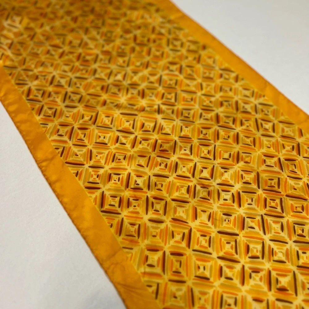70s Golden Checkered Scarf